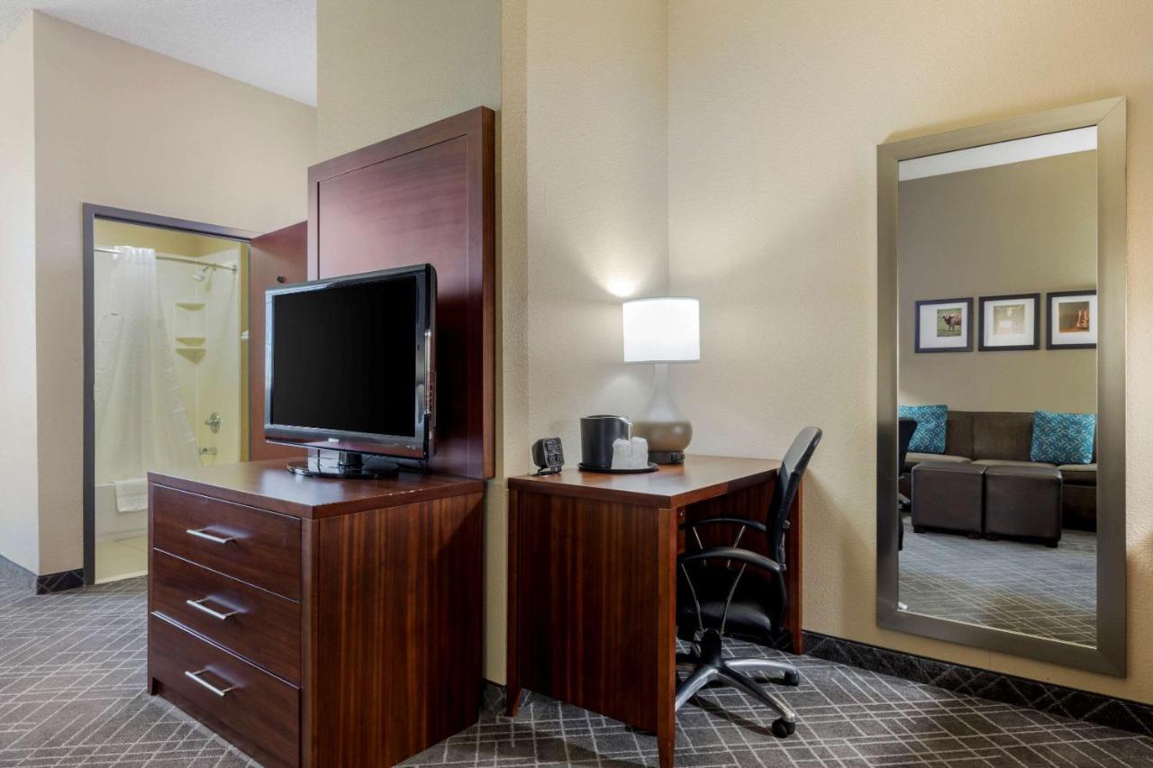 Comfort Suites Waco North - Near University Area Екстер'єр фото